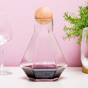 Wijnkaraf in diamantvorm