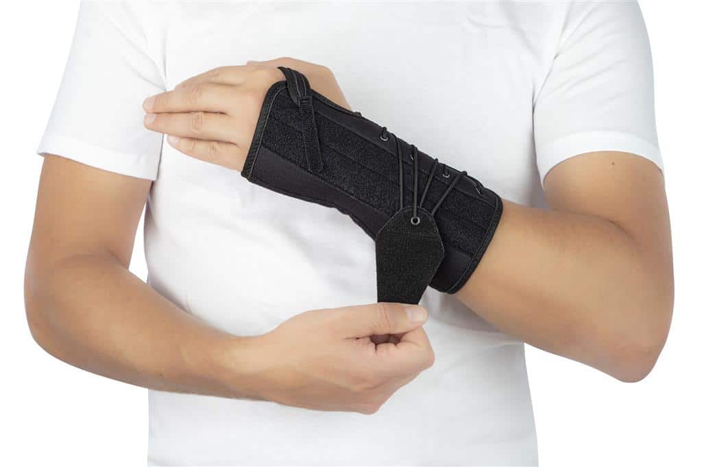 Polsbrace GM008 – Comfort Brace voor de pols uitvoering in zwart en links/rechts uitvoering - Afbeelding 4